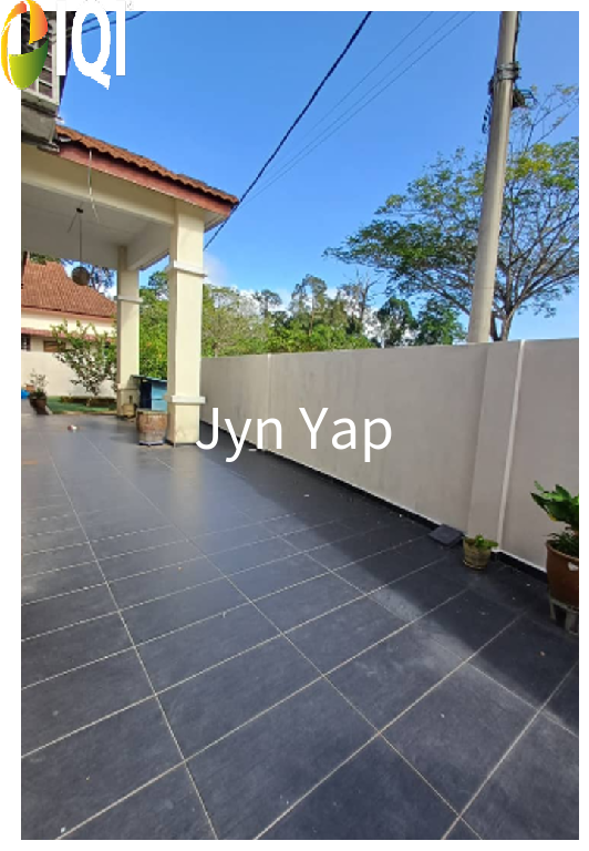Single Storey Terrace House End Lot image