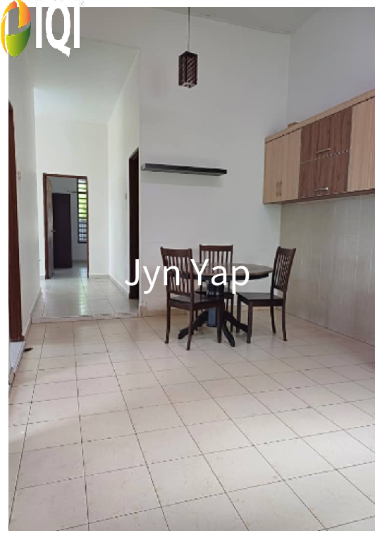 Single Storey Terrace House End Lot image