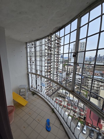 Menara Putra image