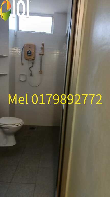 Taman Sri Nibong image