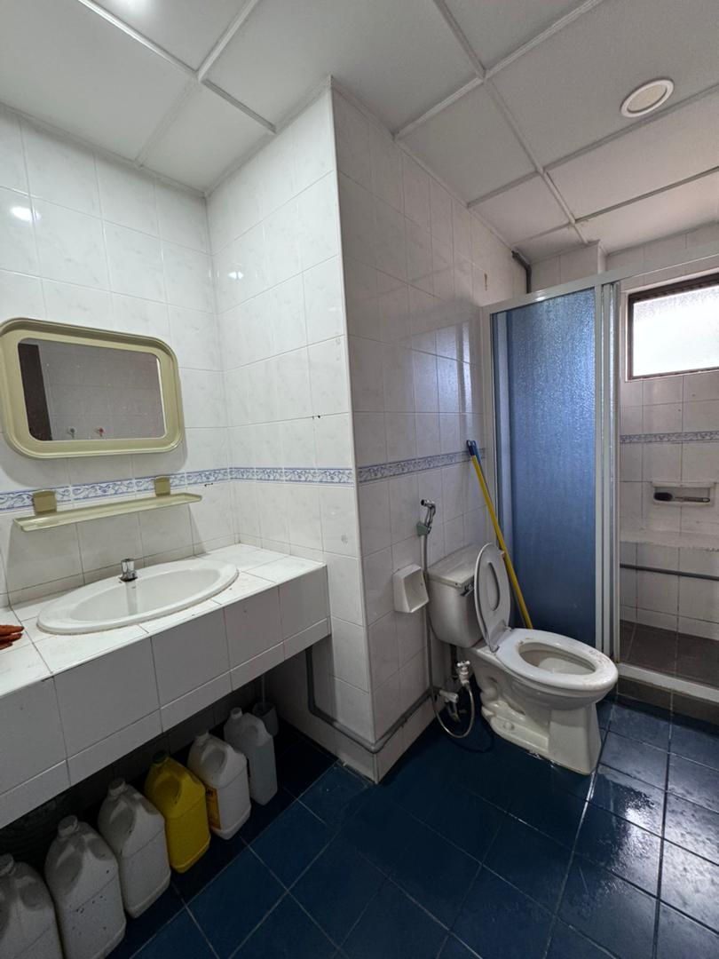 MARINA COURT RESORT CONDOMINIUM image