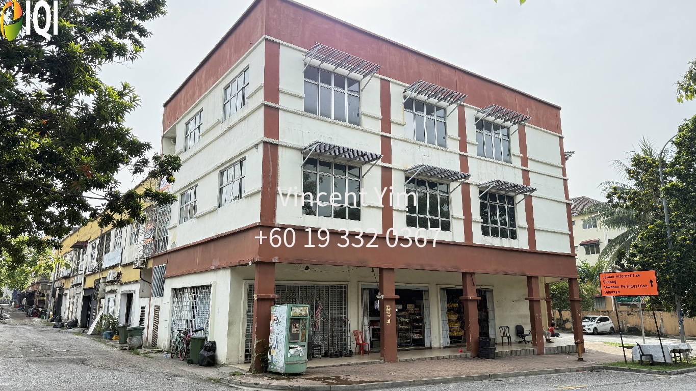 Hicom Glenmarie Landmark Corner 3-Storey Shop Office for Sale image