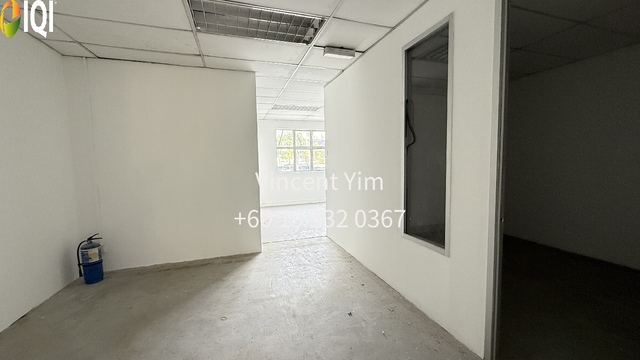 Prime Corner Shop Office for Sale Hicom Glenmarie Chinese Food Heaven image