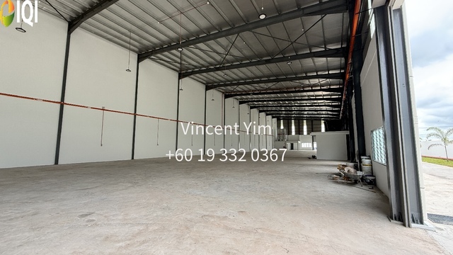 Serenia City Sepang Factory for Rent – 3-Storey Office & Single-Storey Warehouse, Ready to Move In image