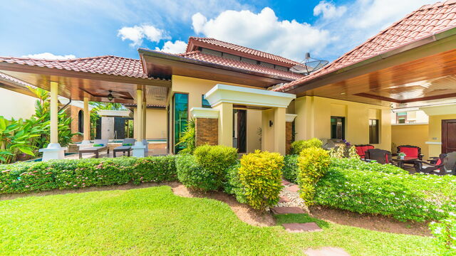 Luxury 3+1 Bedroom Pool Villa for Rent – Bang Tao image