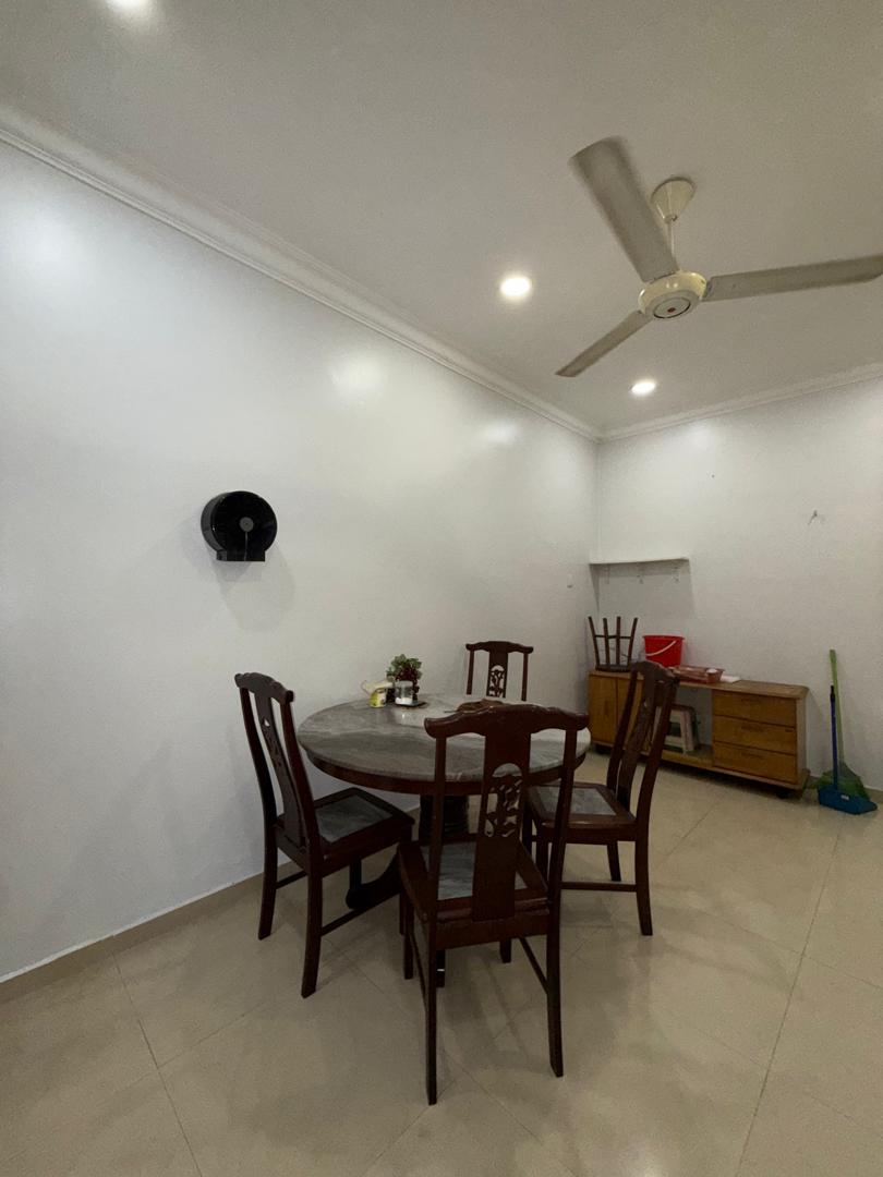 Jalan Tepi Sungai  image