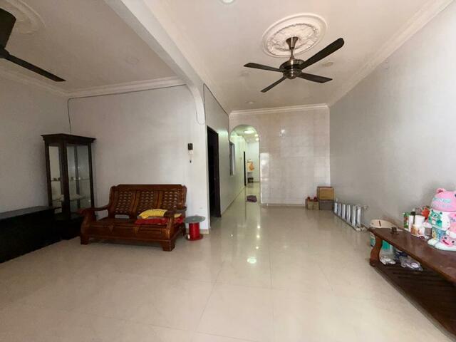 Jalan Tepi Sungai  image