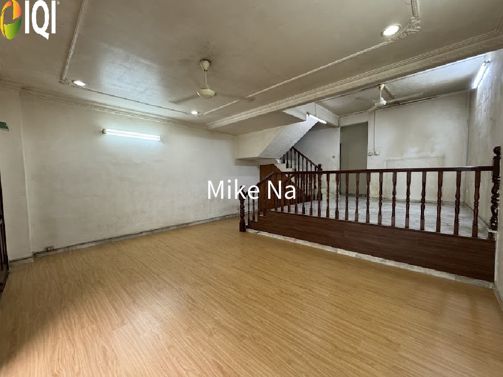 SL7, Bandar Sungai Long image