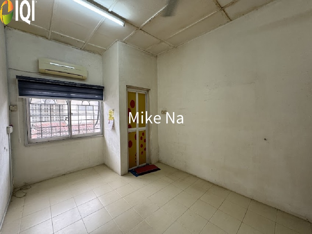 SL7, Bandar Sungai Long image