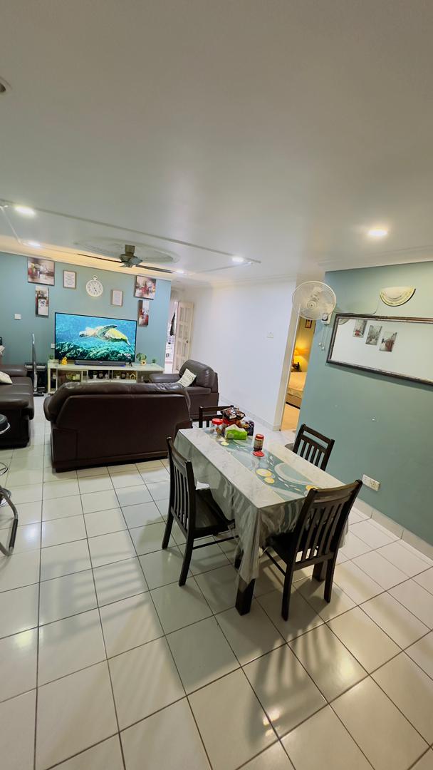 Taman Lembah Maju 600 Apartment image