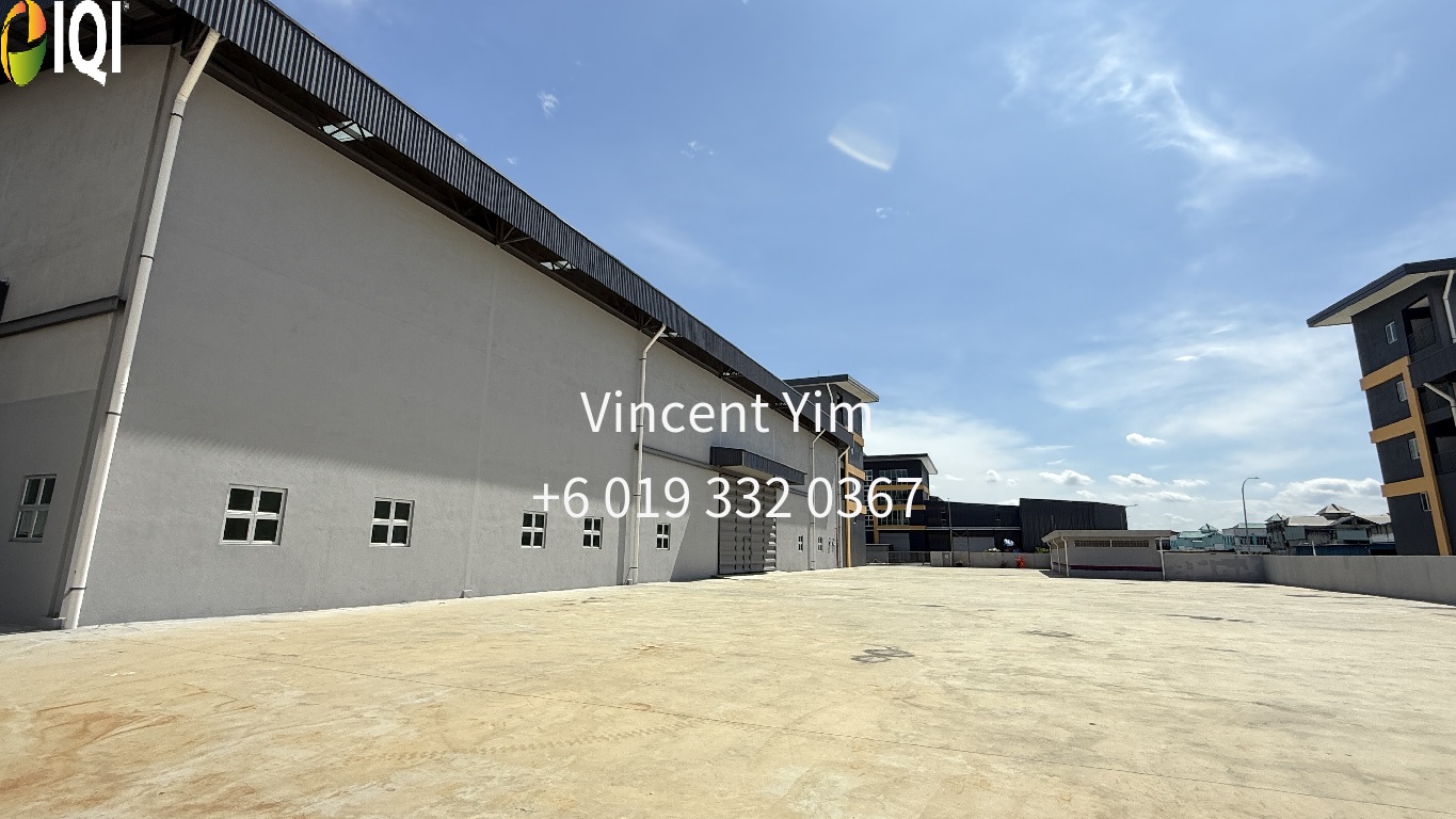 Brand New 3-Storey Semi-Detached Corner Factory with Large Land | ETP Meru Industrial Park, Klang image