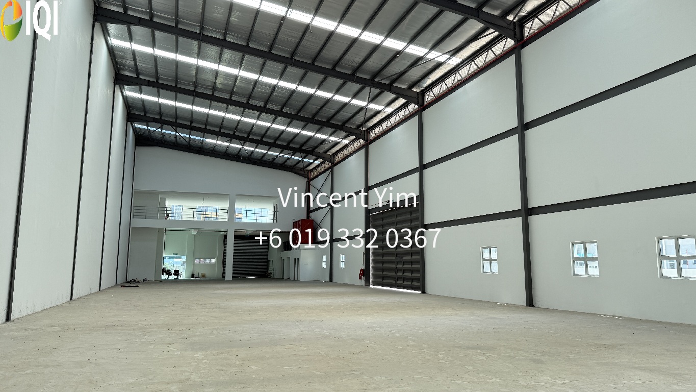 Brand New 3-Storey Semi-Detached Corner Factory with Large Land | ETP Meru Industrial Park, Klang image