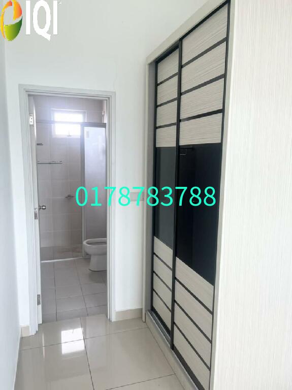 Meridin Bayvue Apartmenthas  image