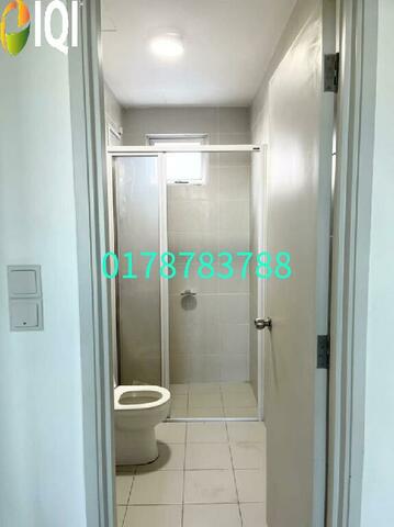 Meridin Bayvue Apartmenthas  image