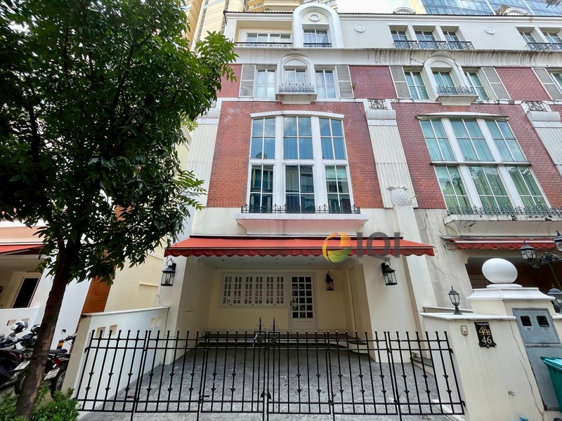 For Sale Townhome Baan Klang Krung Thonglor 