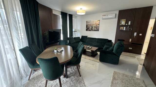 One-bedroom apartment in the Aura Tower building image