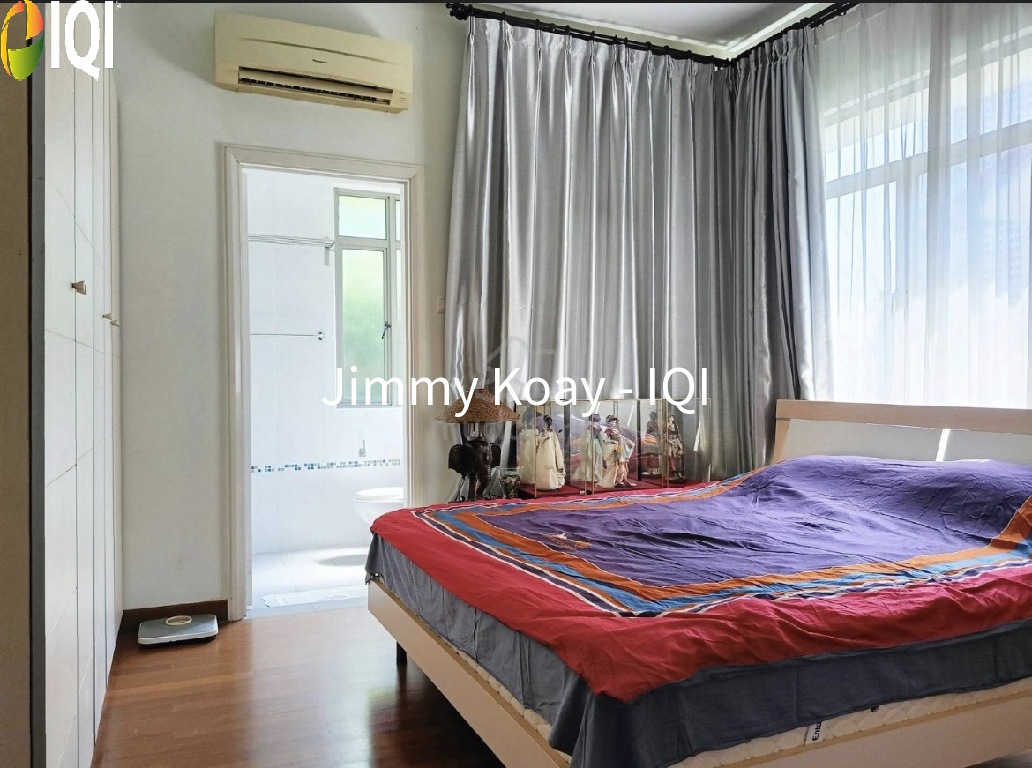 3.5-Storey Endlot Bungalow @ Changkat Kiara Surya image