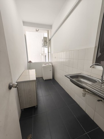 The palm condo Kinarut image