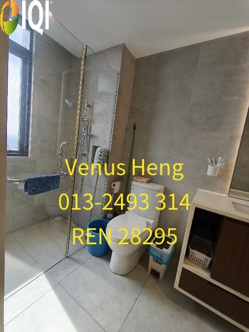 Hill10 Residence @ i-City image