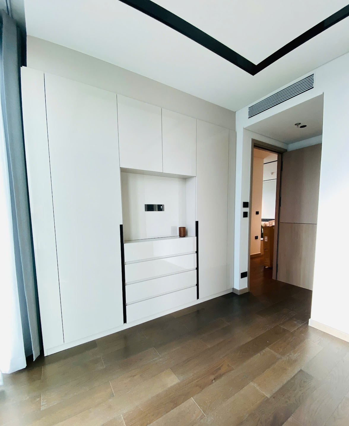 GRAND MARINA SAIGON 2 BEDROOMS, MONTHLY RENR $4000 image