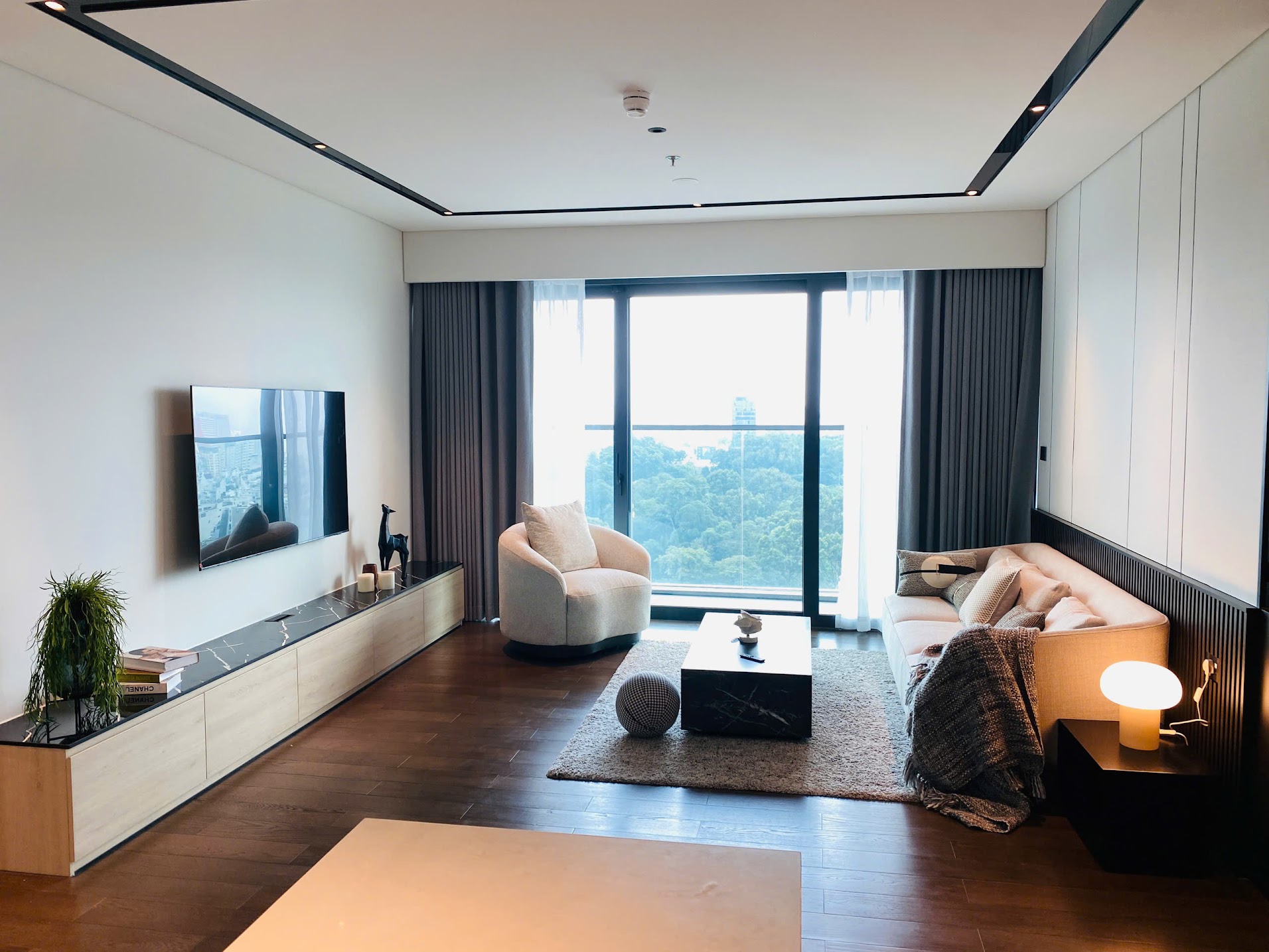 GRAND MARINA SAIGON 2 BEDROOMS, MONTHLY RENR $4000 image