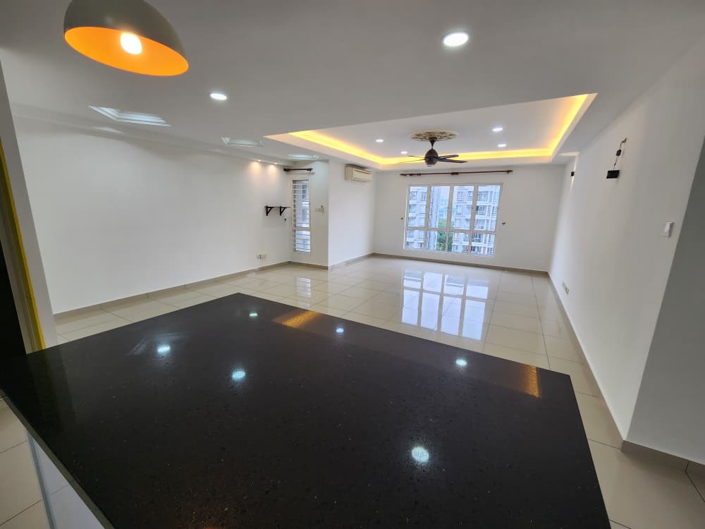 Imperial Residence image