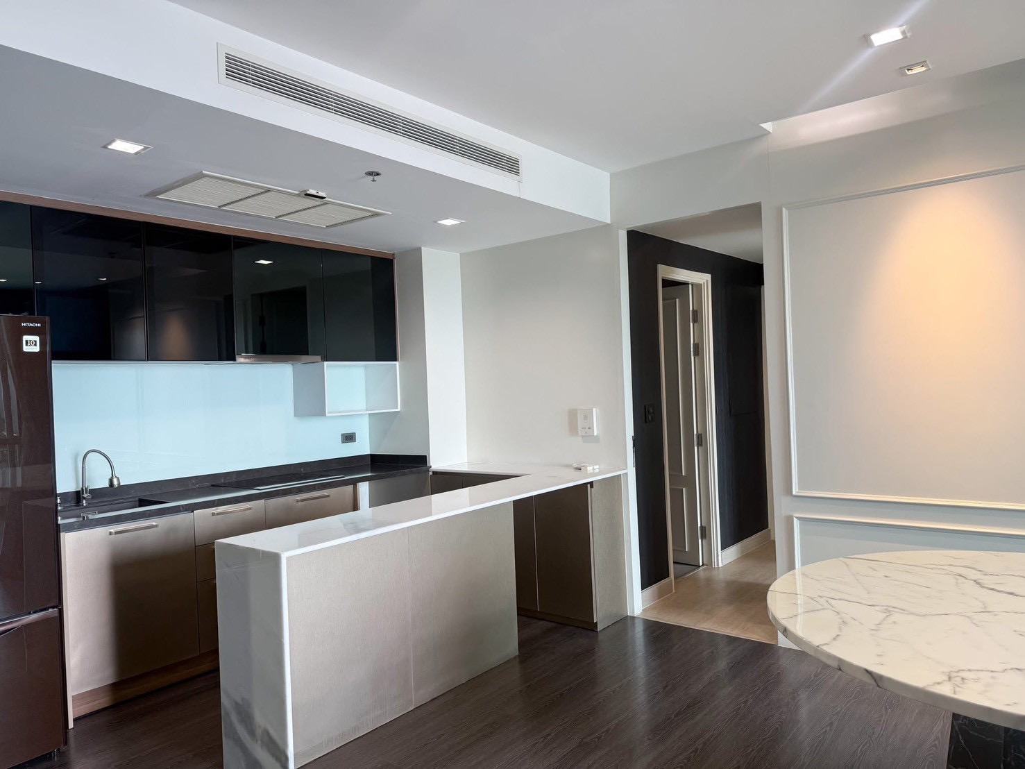 Rare Riverfront Residence in Bangkok | High-Floor Exclusive Unit | Starview Rama 3 For Sale image