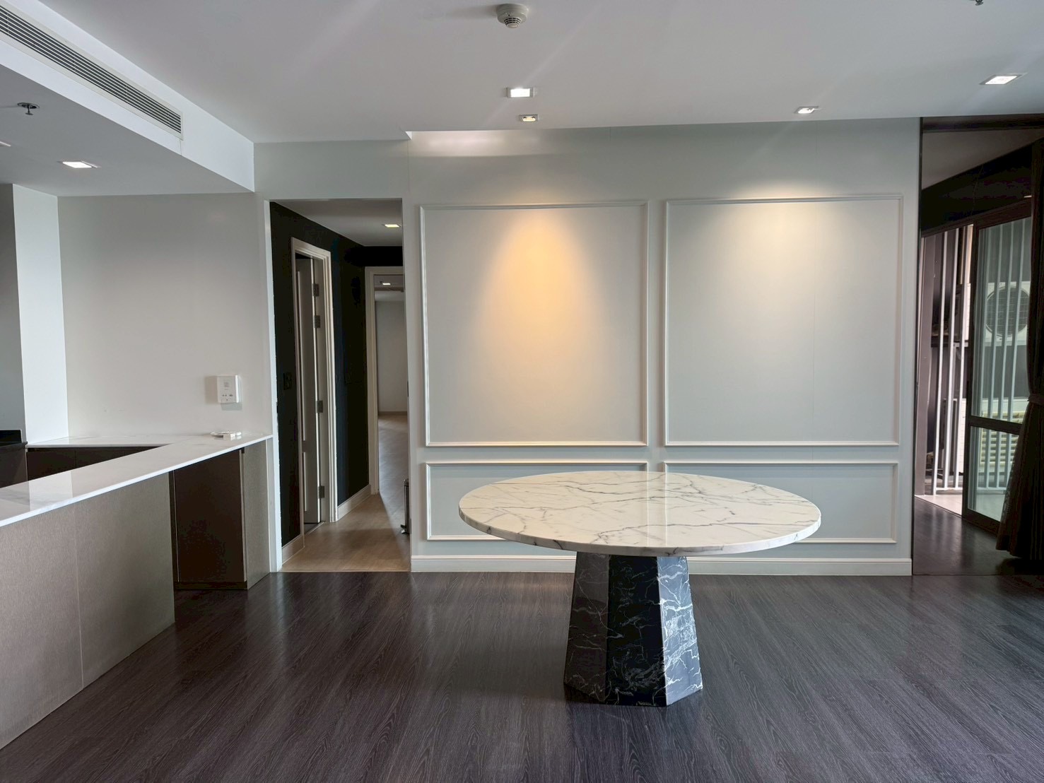 Rare Riverfront Residence in Bangkok | High-Floor Exclusive Unit | Starview Rama 3 For Sale image