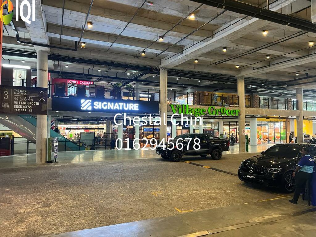 Tamarind Square image