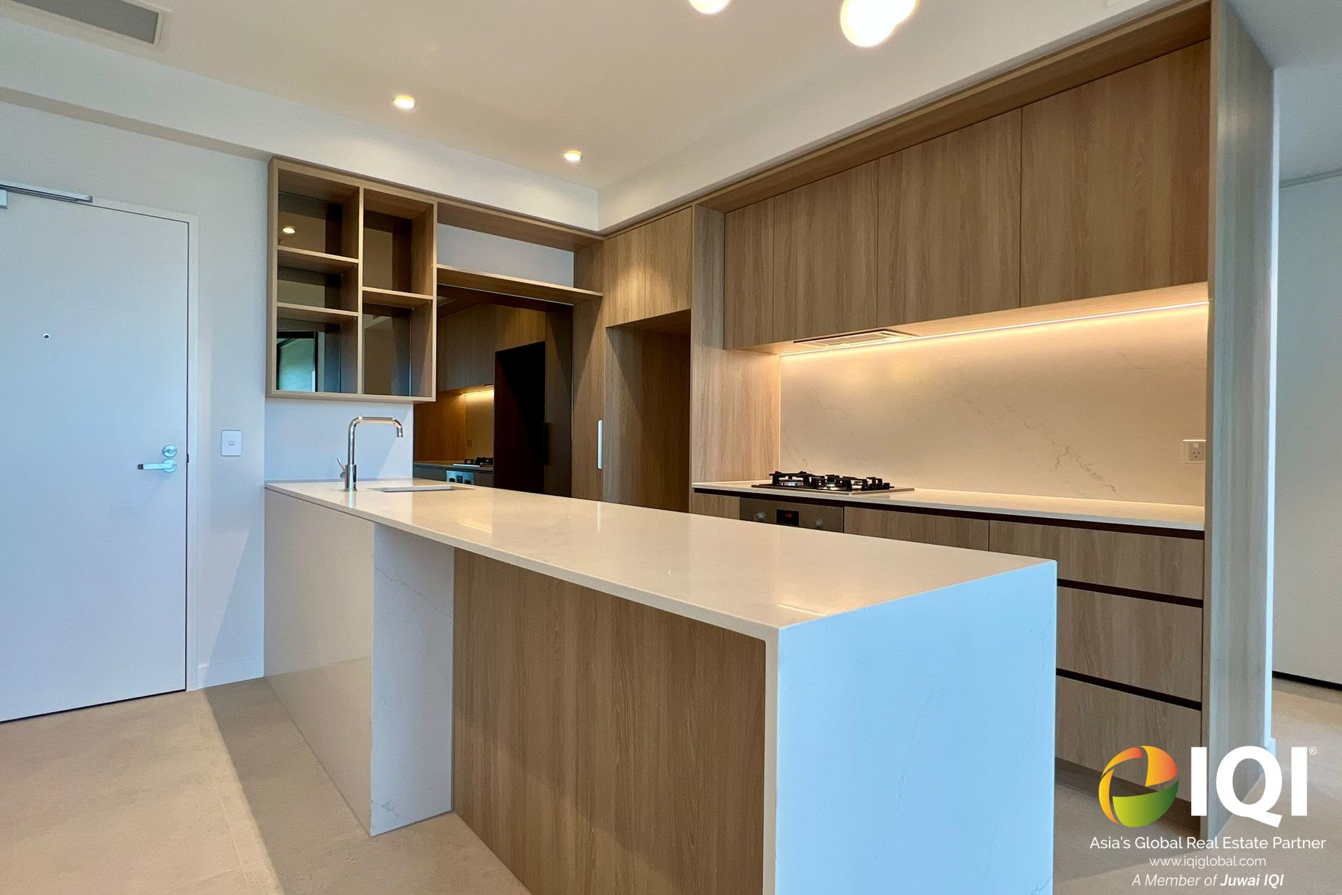 Sky-High City Living in the Heart of Perth! image