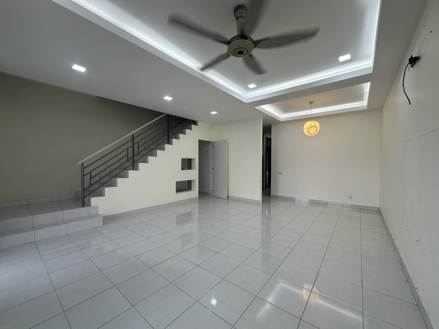 Taman Setia Tropika image