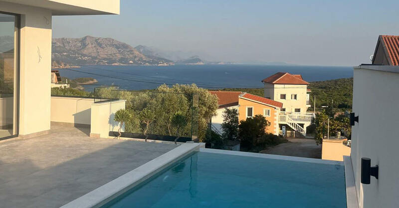 Modern 3-Bedroom Villa with Pool and Panoramic Sea View