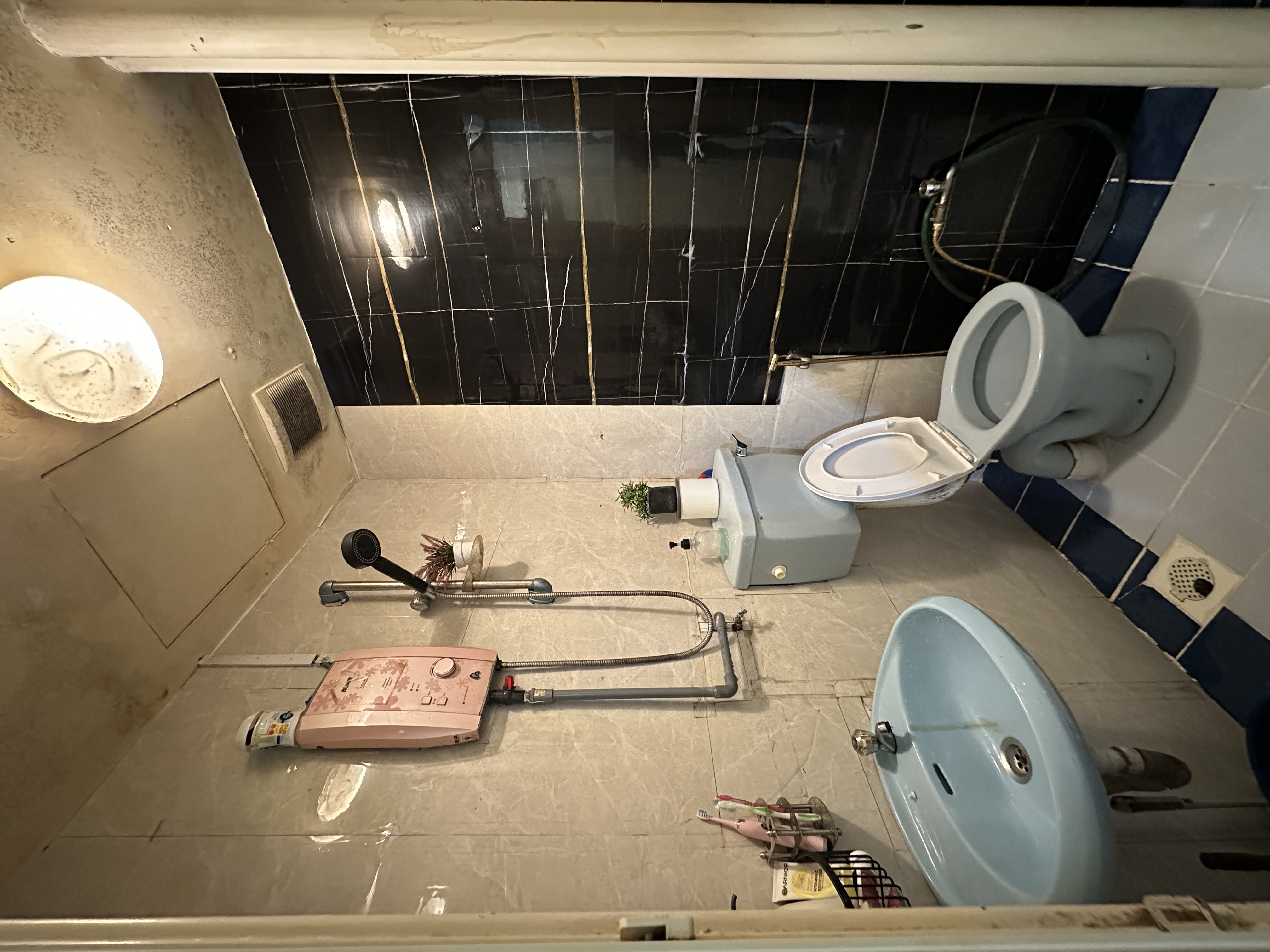 Taman Lembah Maju 600 Apartment image