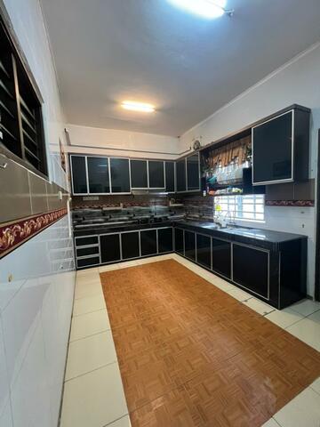 Taman Bukit Kristal image