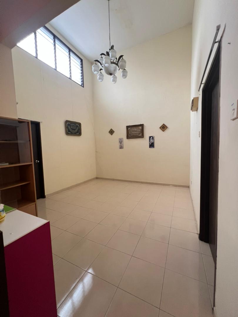 Taman Bukit Kristal image