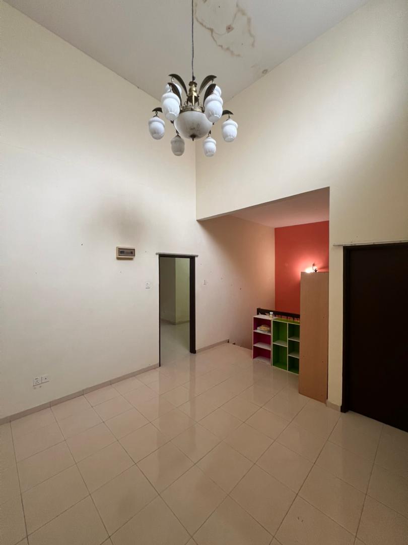 Taman Bukit Kristal image