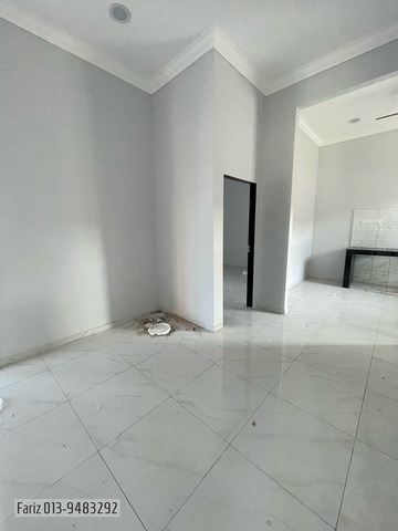 Kampung Sura Tengah image