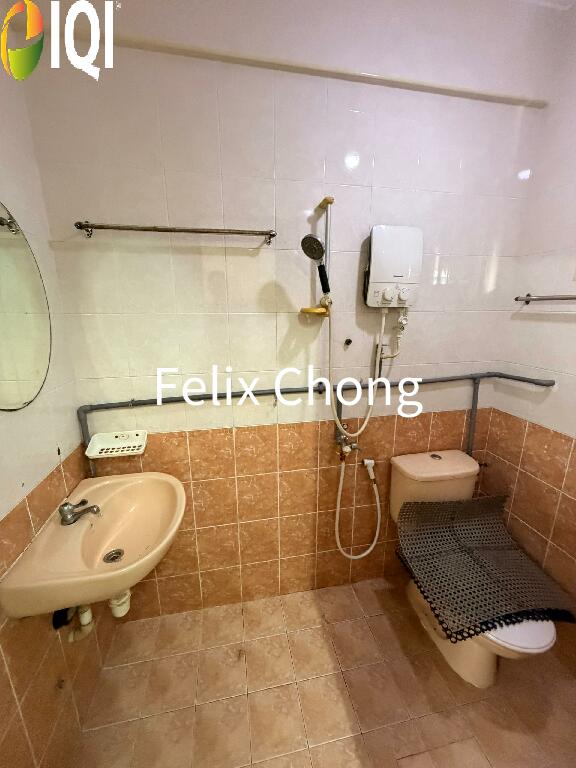 Taman Damai Jaya image