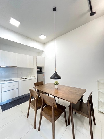 Chambers Residence image