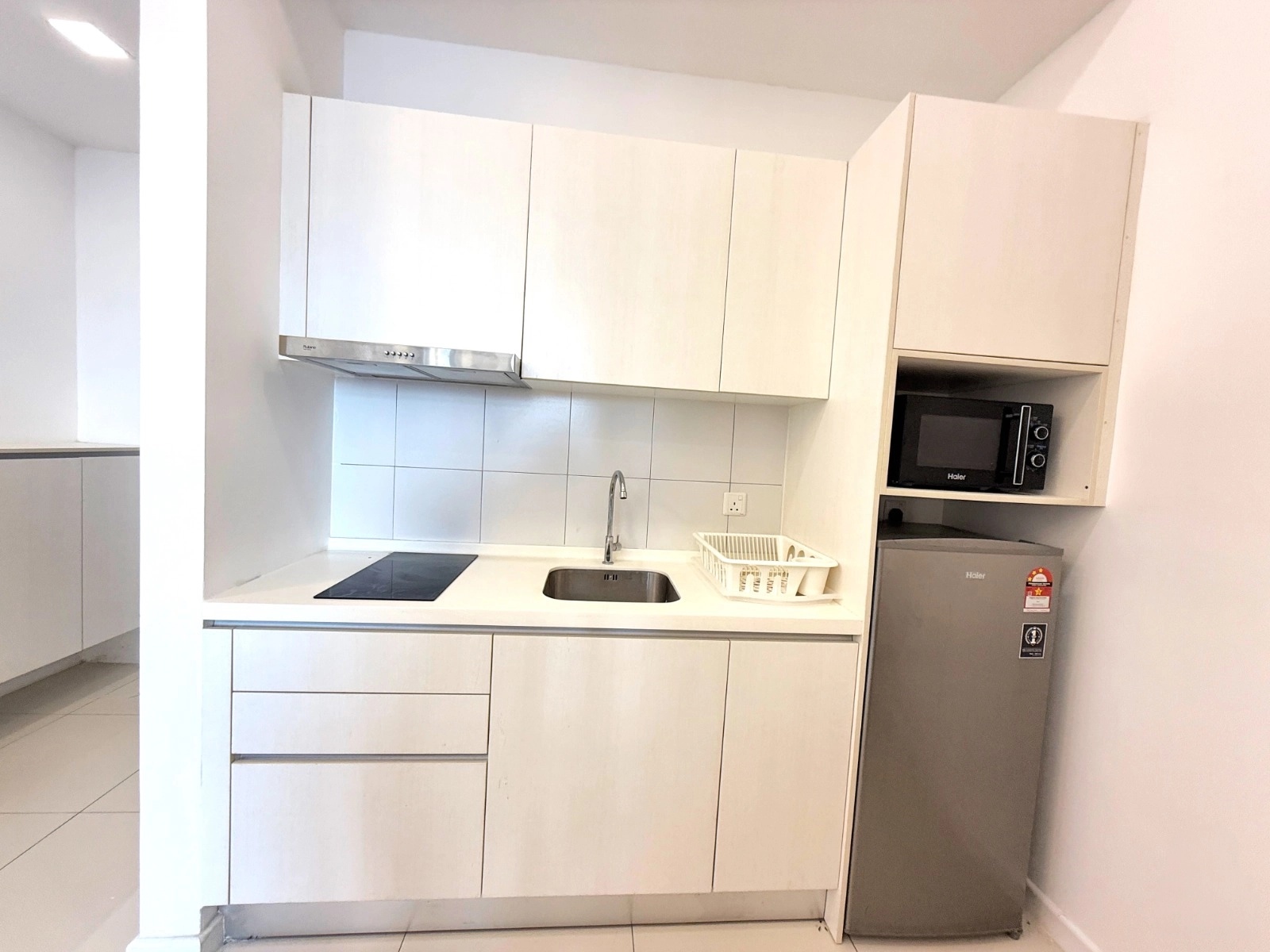 Chambers Residence image