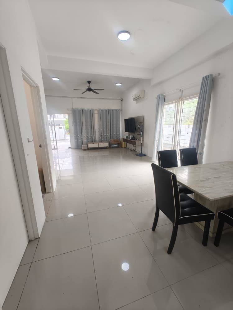 Taman Bukit Damaisari image