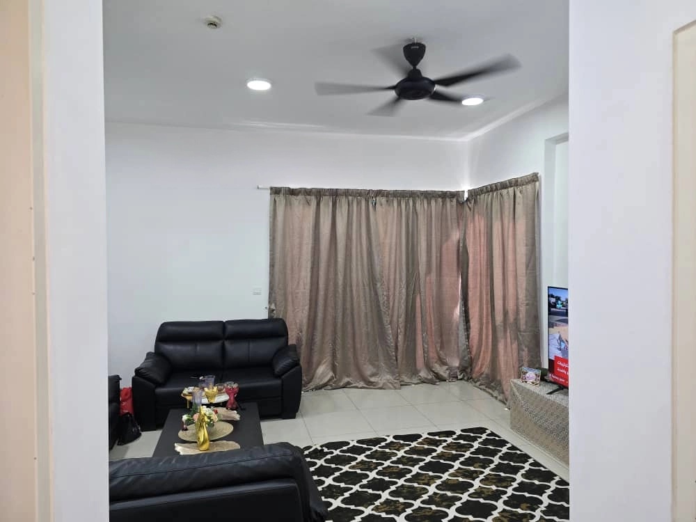 Zeta Residence image