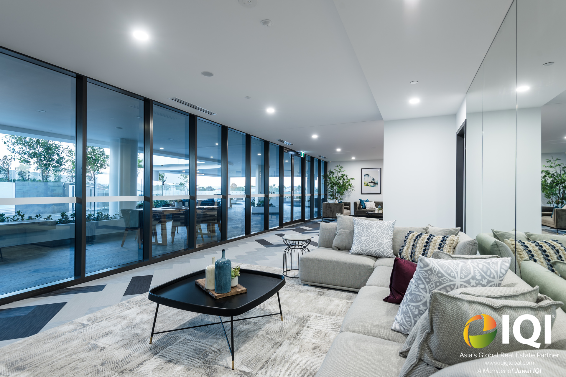 Living In The Heart of Burswood with Sunrise Views
 image