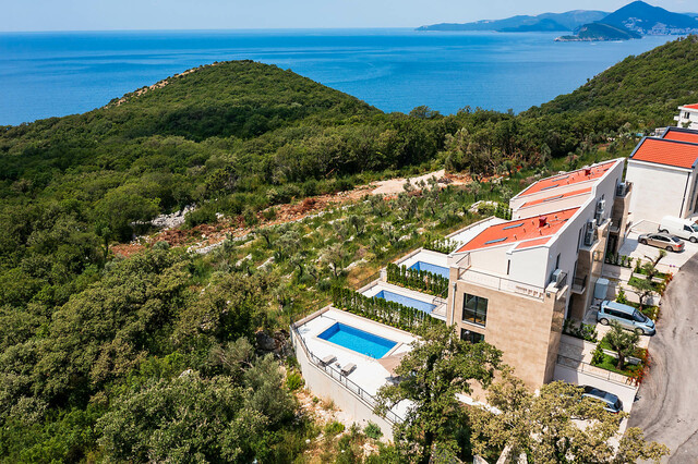 Poljana Olive Homes – Luxury Townhouses for Sale photo