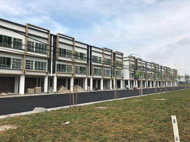 BANDAR BESTARI @ CANARY GARDEN image