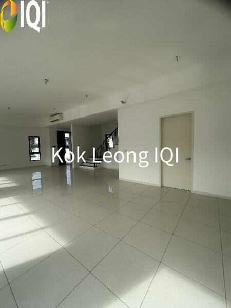 Freesia Residences @ Tropicana Aman