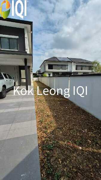 Freesia Residences @ Tropicana Aman