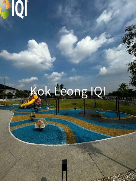 Freesia Residences @ Tropicana Aman