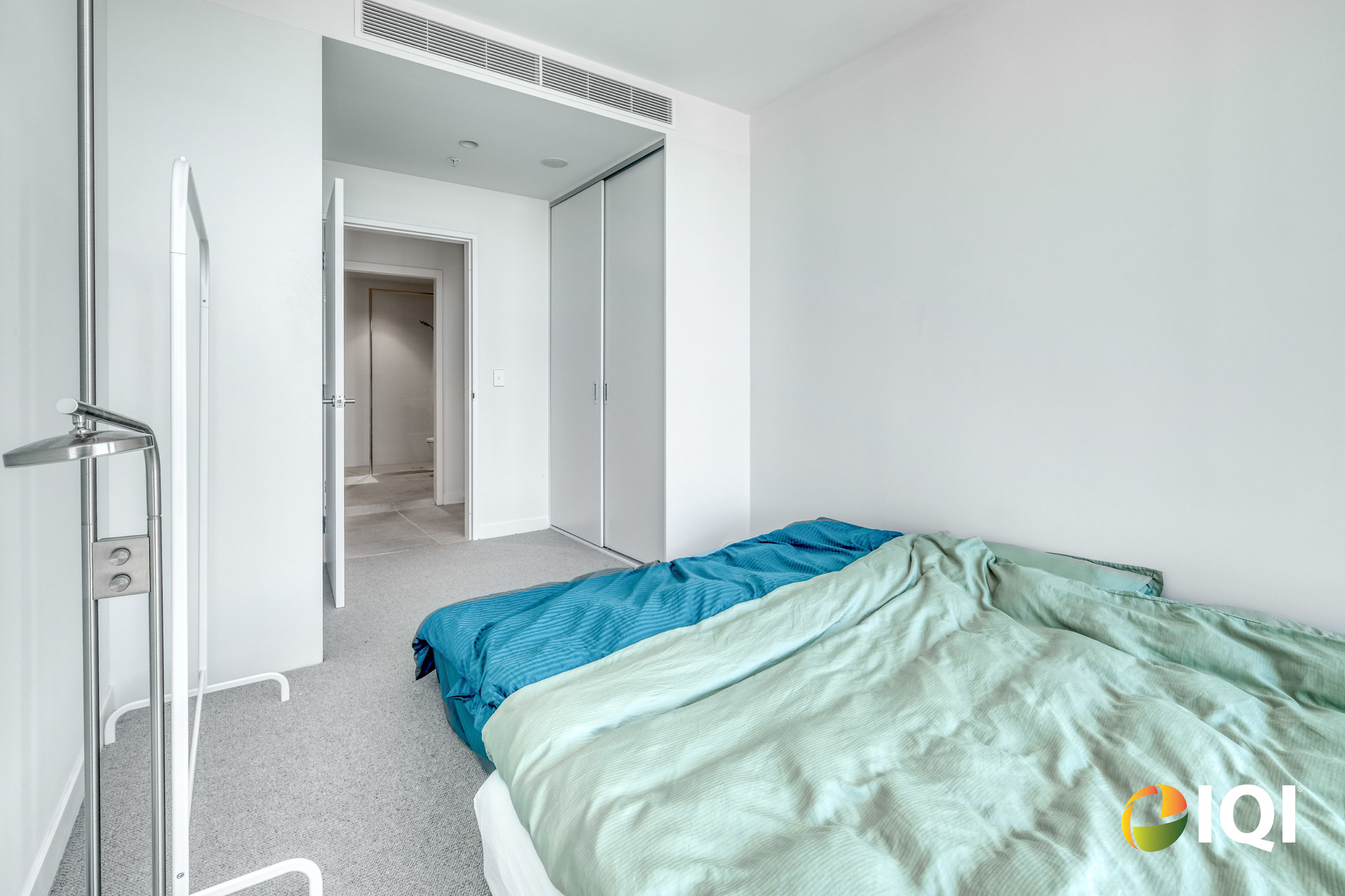 Sky-High City Living in the Heart of Perth! image