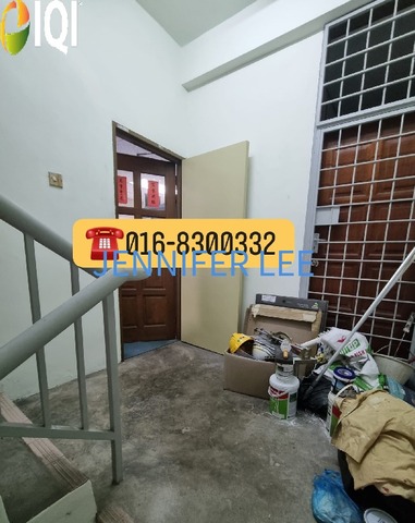 3 STOREY SHOPLOT DESA RIA SUNGAI ARA image